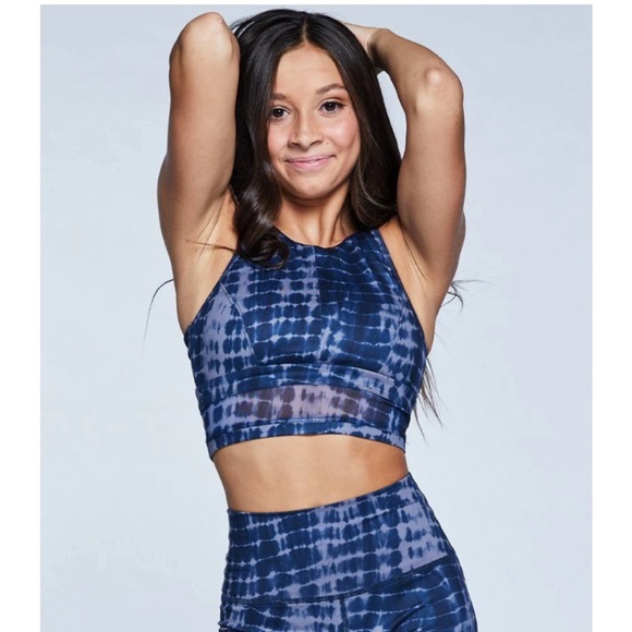 JO + JAX BUNDLE - Leggings, Bra, & Motion Tee - Poolside, All Size CM - Picture 6 of 8